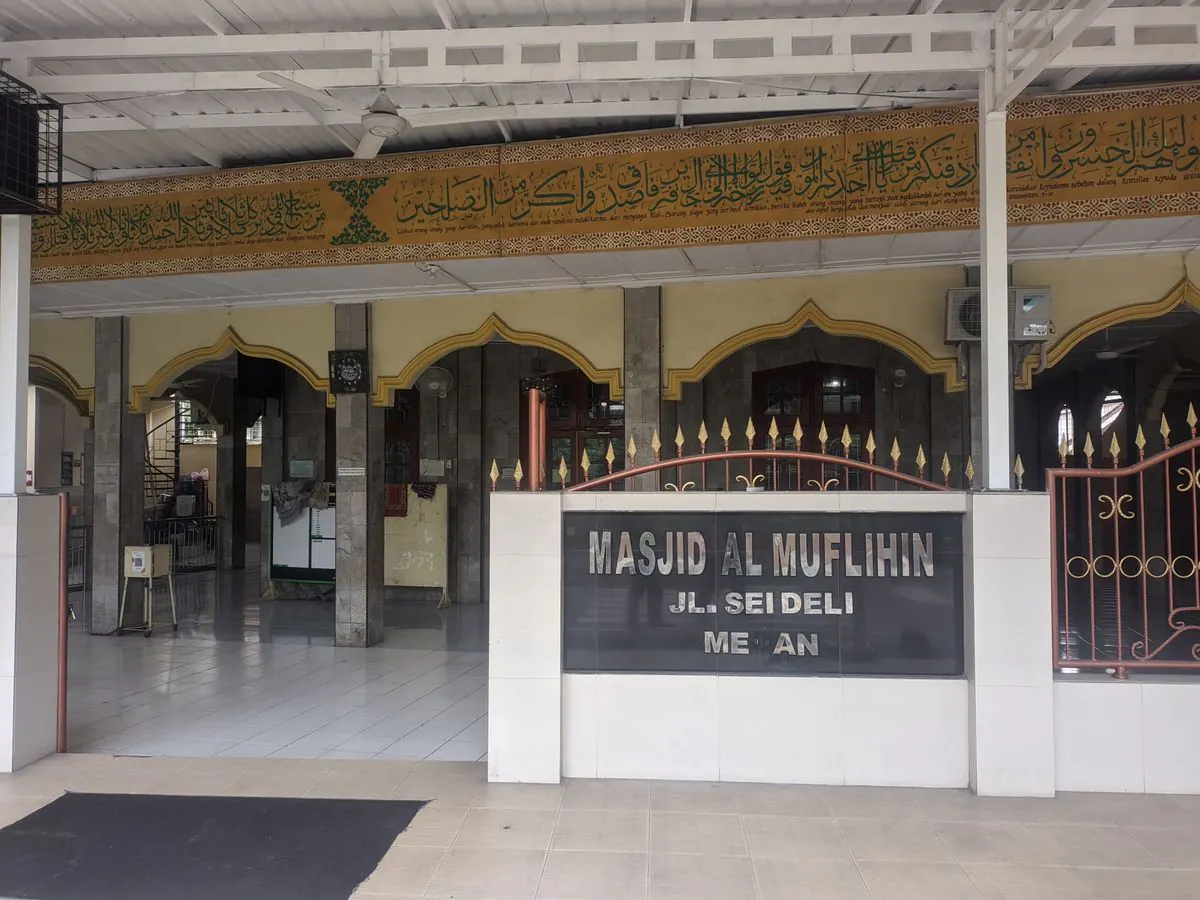 Masjid Al Muflihin