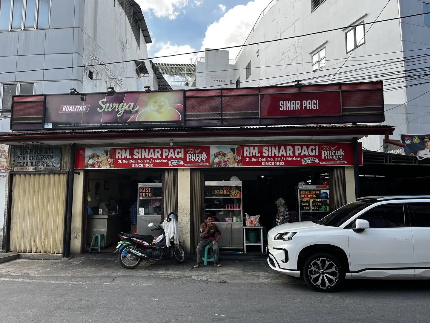 Rumah Makan Sinar Pagi, foto 1 dalam rute Trail 5 Kampung & Pemakaman Hijau