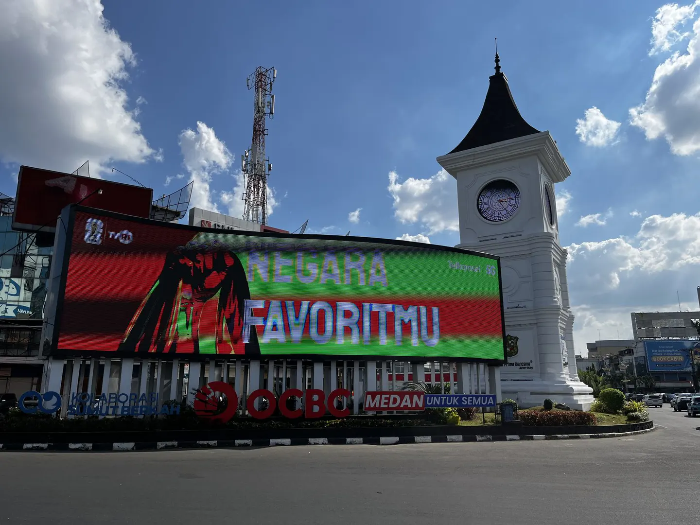 Tugu Jl. Gatot Subroto, thumbnail 3